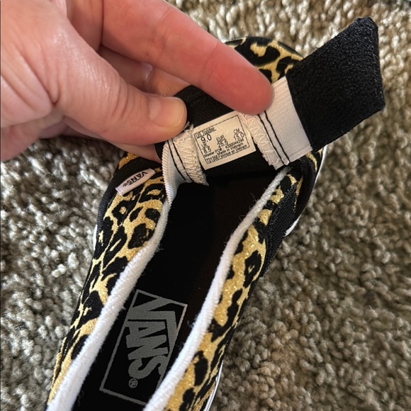 Vans Leopard Print Slip-On Sneakers - Picture 2 of 6